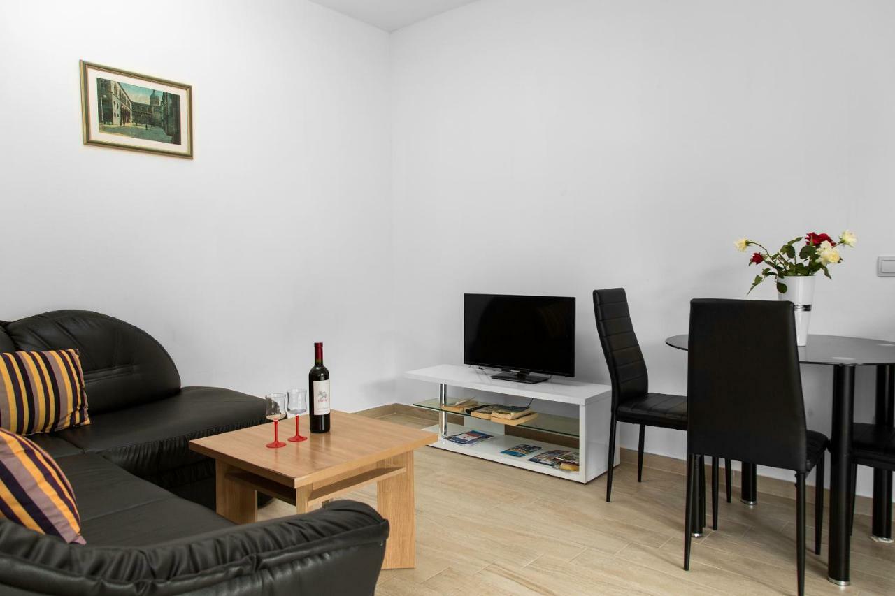 Dubravka Apartmani Mokošica Exteriör bild