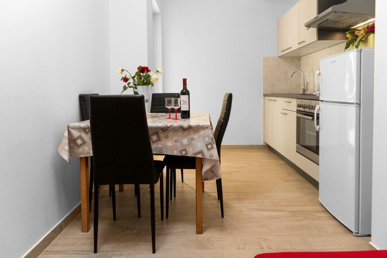 Dubravka Apartmani Mokošica Exteriör bild